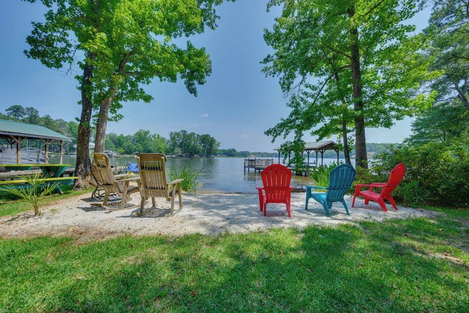 Waterfront Location | Pet Friendly w/ Fee