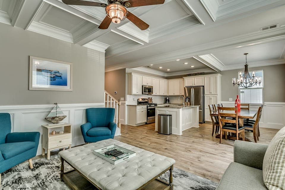 Open layout into the kitchen
