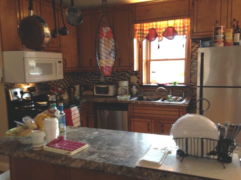 Kitchen, another view