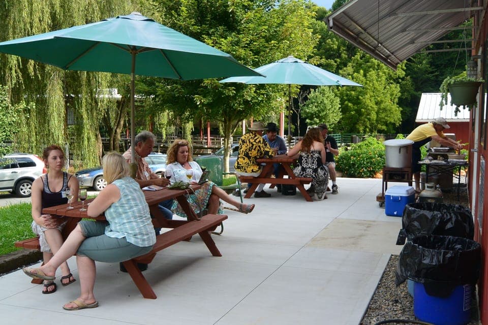 Outdoor dining