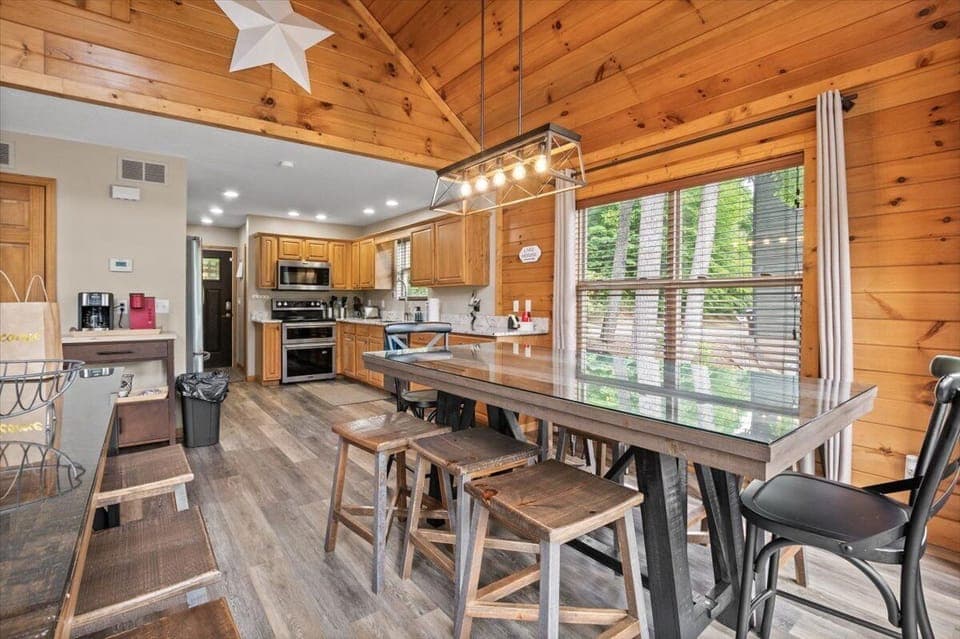 Main floor kitchen and entryway, half bath, Double oven, 2 refrigerators