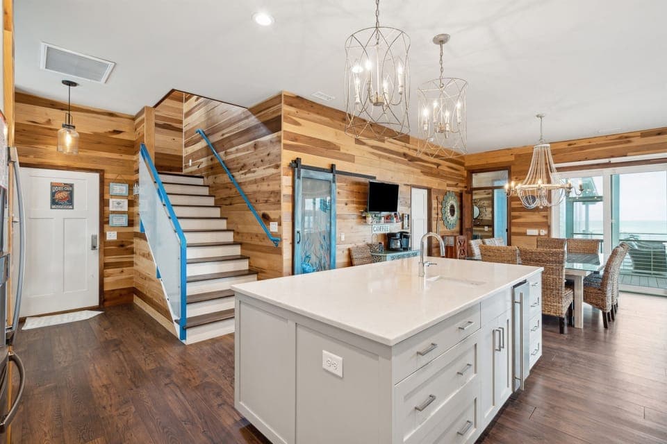 Kitchen island perfect for serving food.