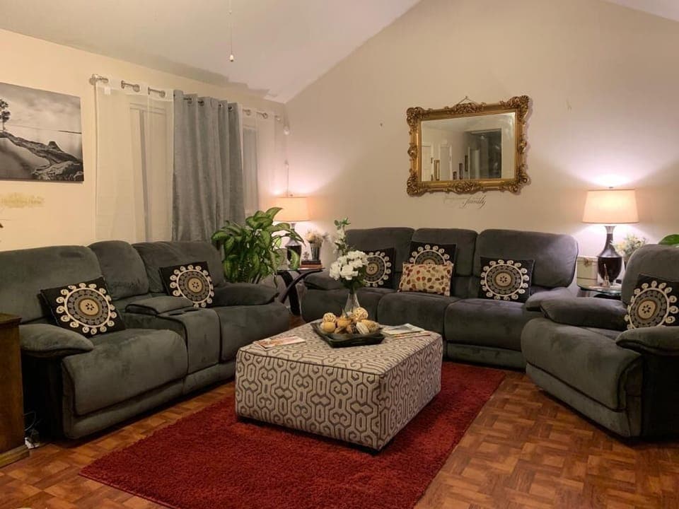 Big front room 