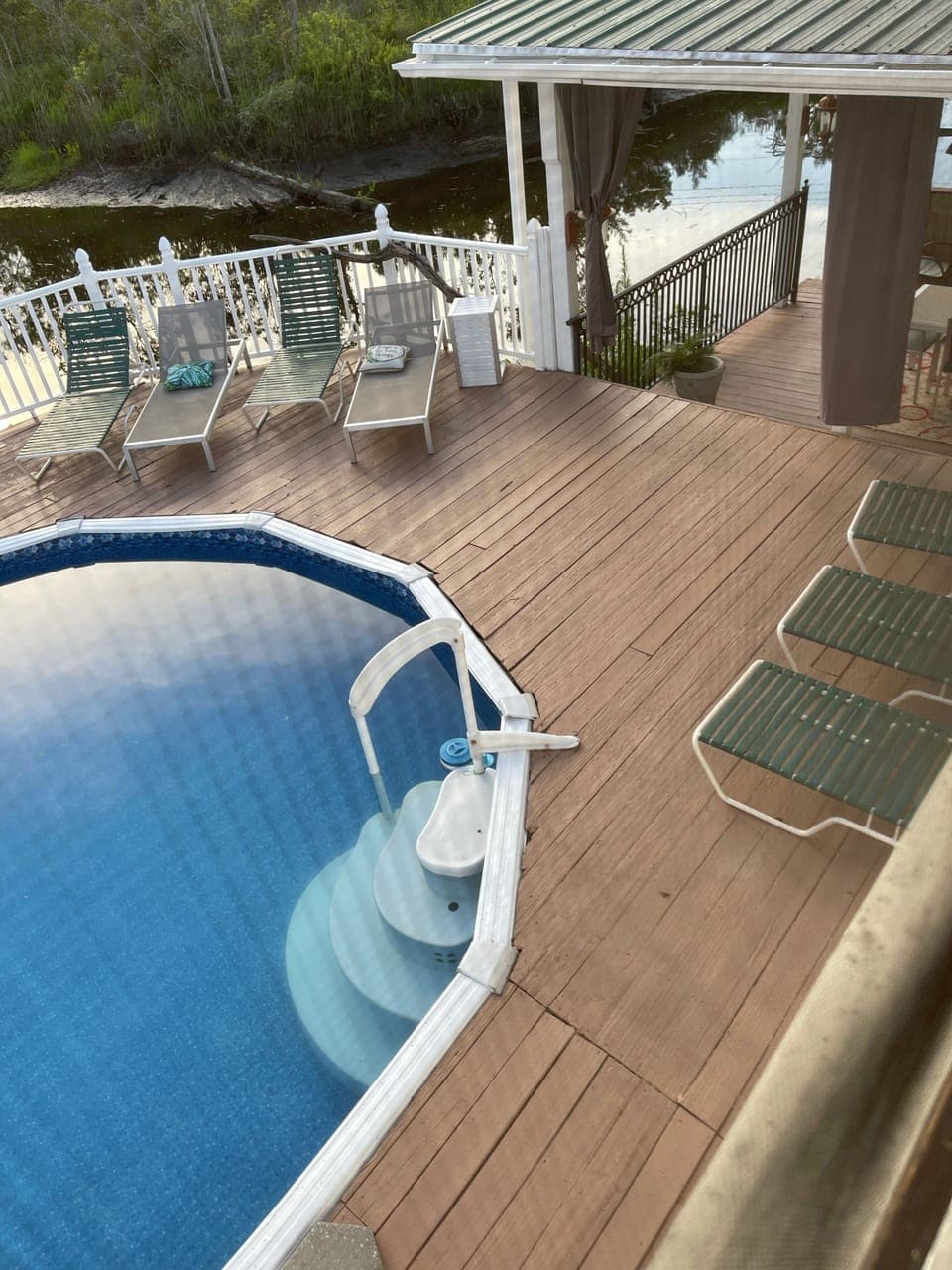 Sun deck