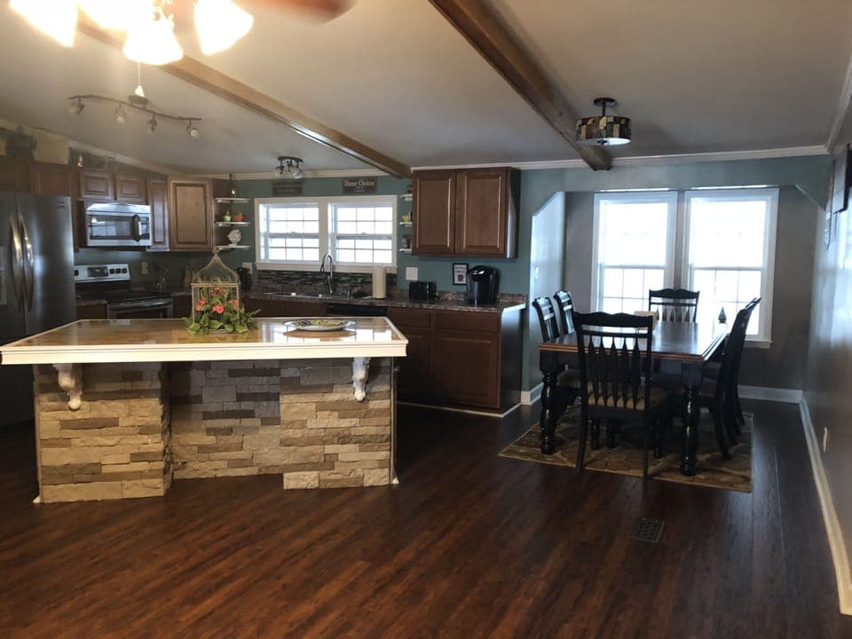 Kitchen & Dinning