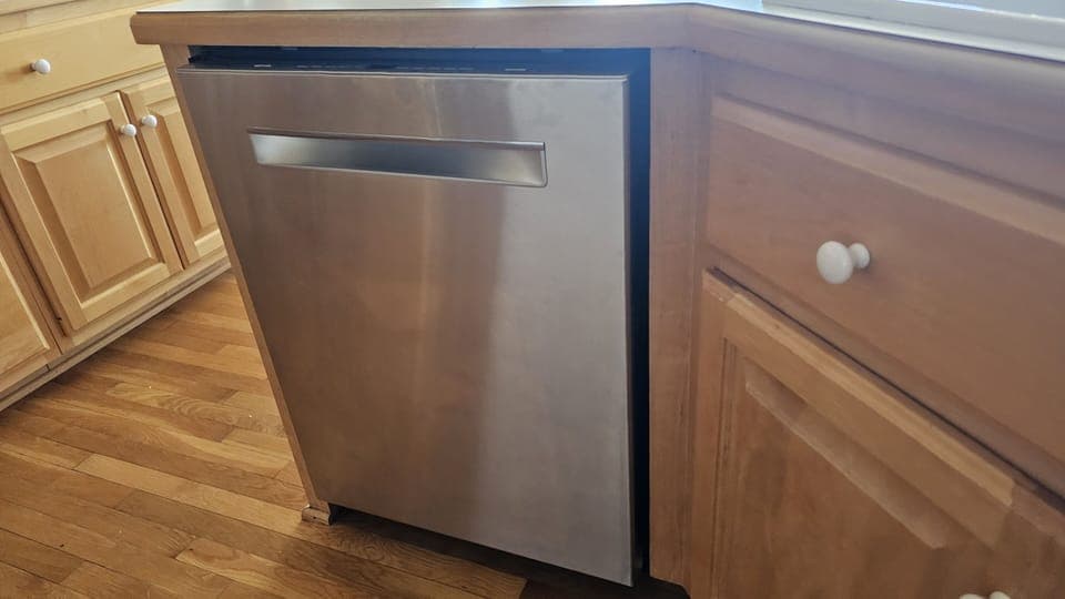 All new appliances in kitchen