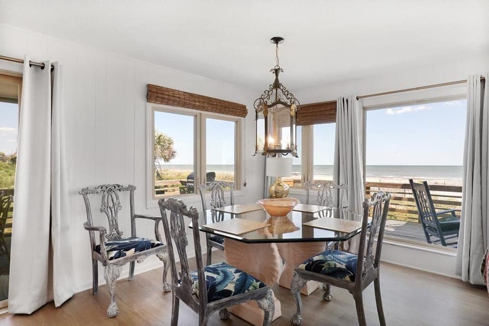 Ocean View Dining