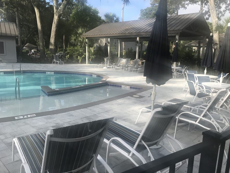New gazebo at the new small pool, all completely redone in 2020-with Wifi