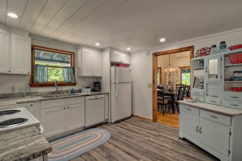 New flooring, cabinets, granite countertops