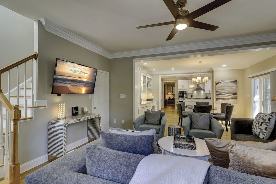 2nd Living Area