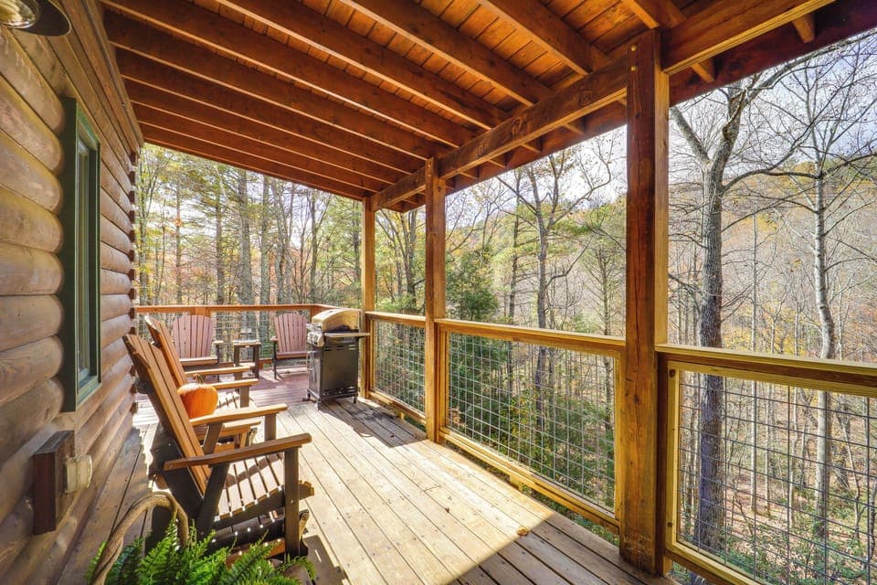 Lenoir Vacation Rental | 2BR | 2BA | 1,200 Sq Ft | Stairs Required