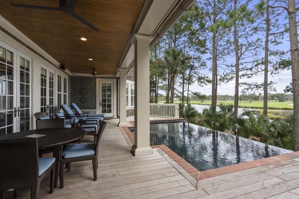 Pool area