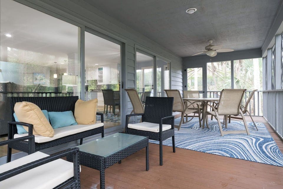 Screened in Porch