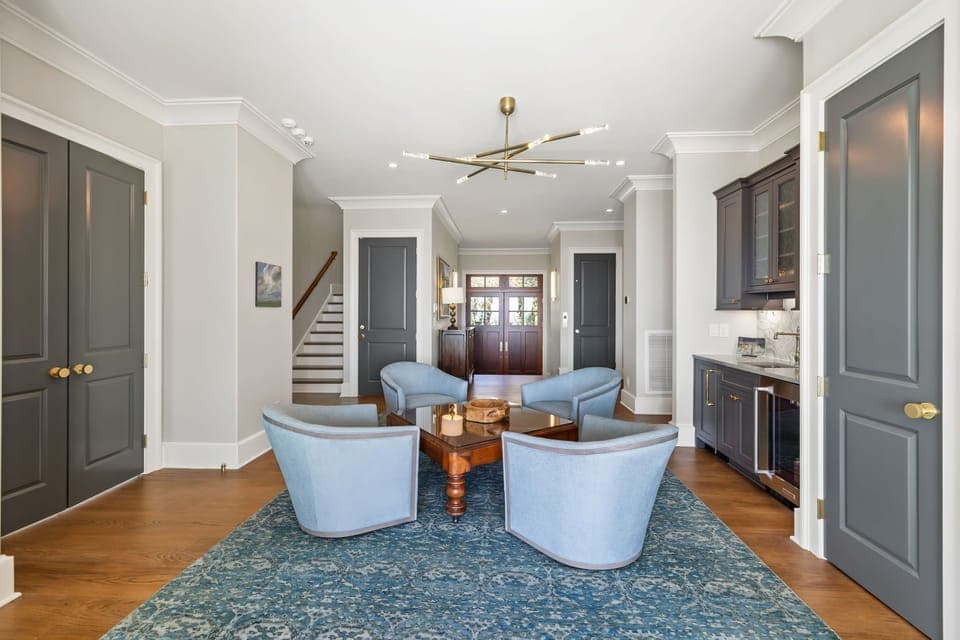 Downstairs Wet Bar and Sitting Area