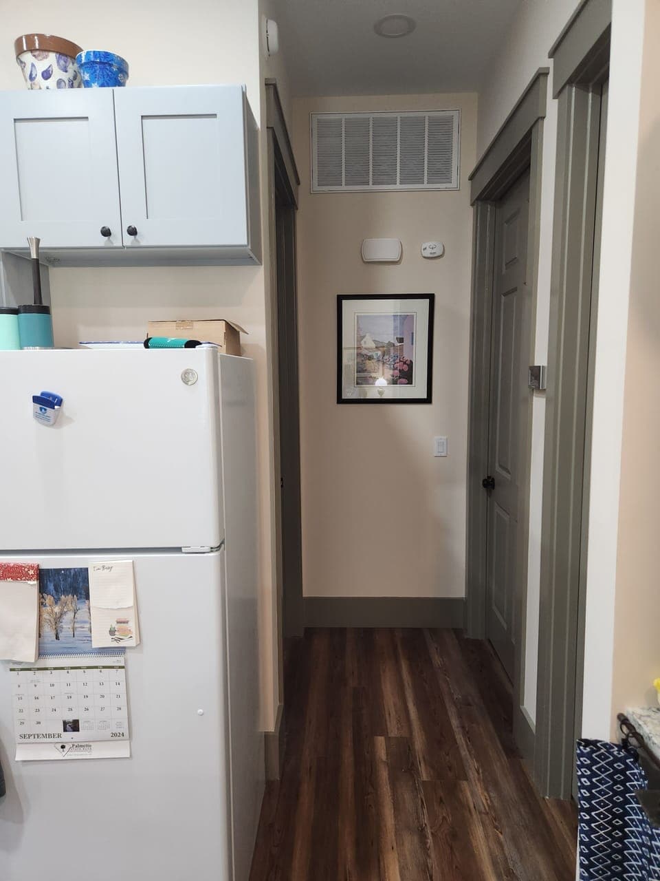hall to bedrooms 