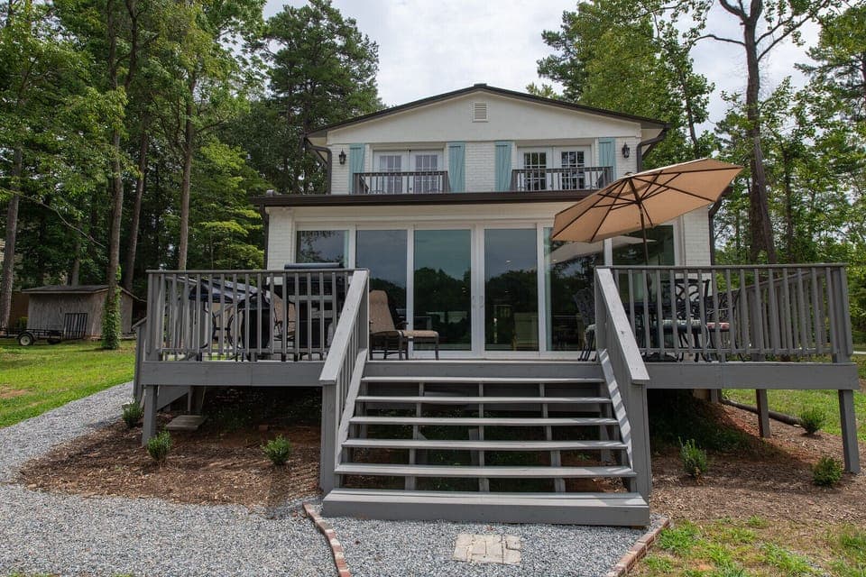 Back Deck with double slider 