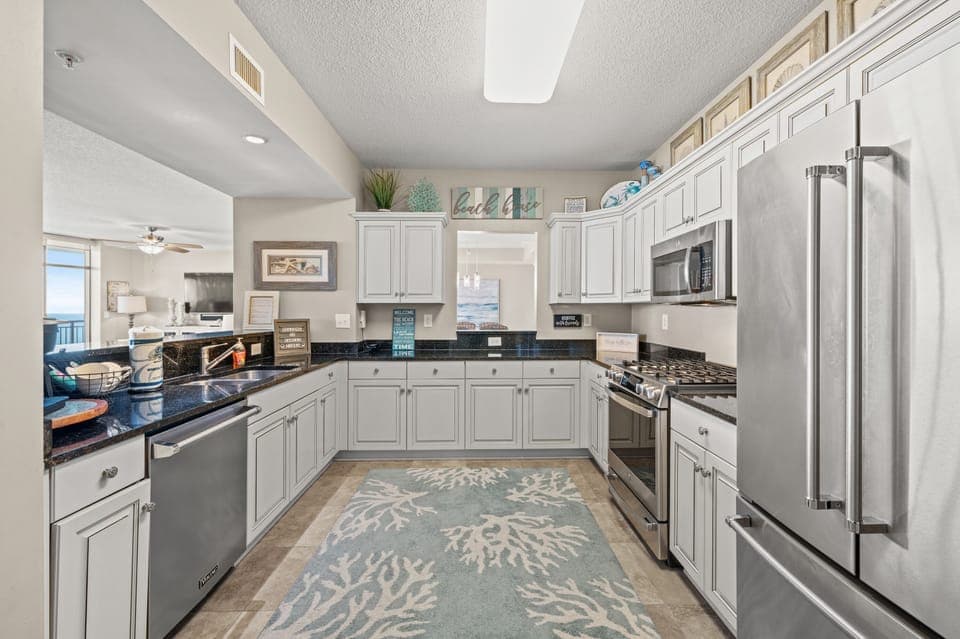 Plenty of space  for the whole family to help with the cooking. 