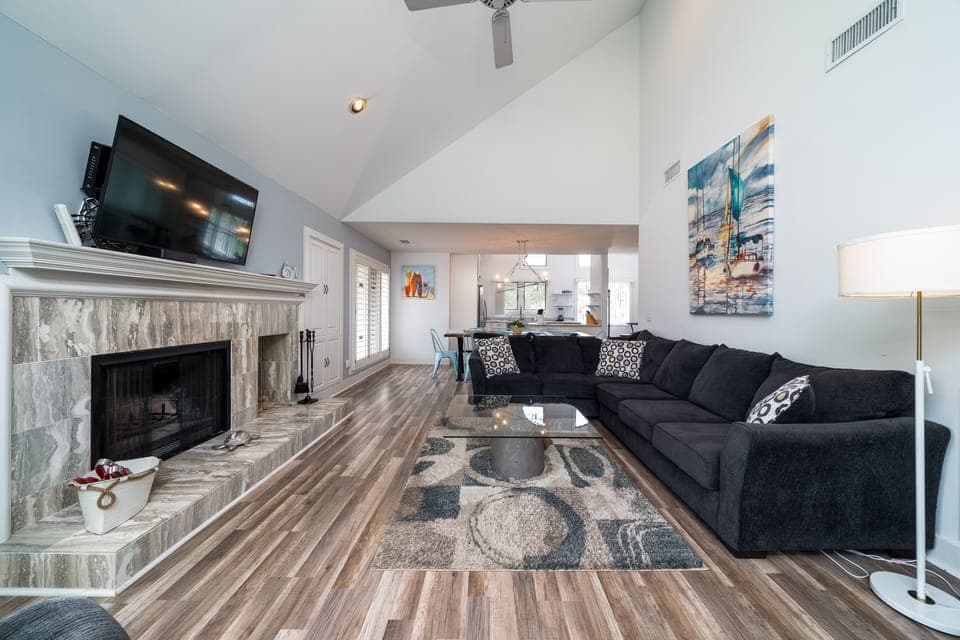 Second floor living space