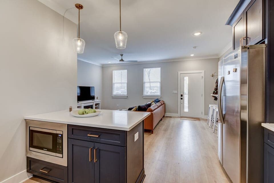 kitchen/ living room 