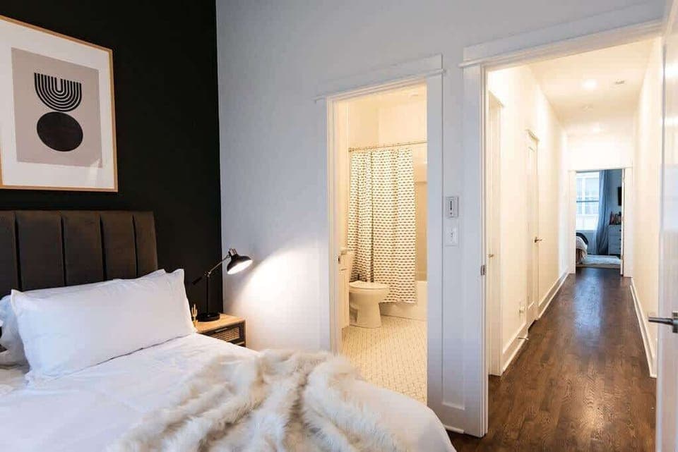 Yet another bedroom with an ensuite bathroom for your convenience.