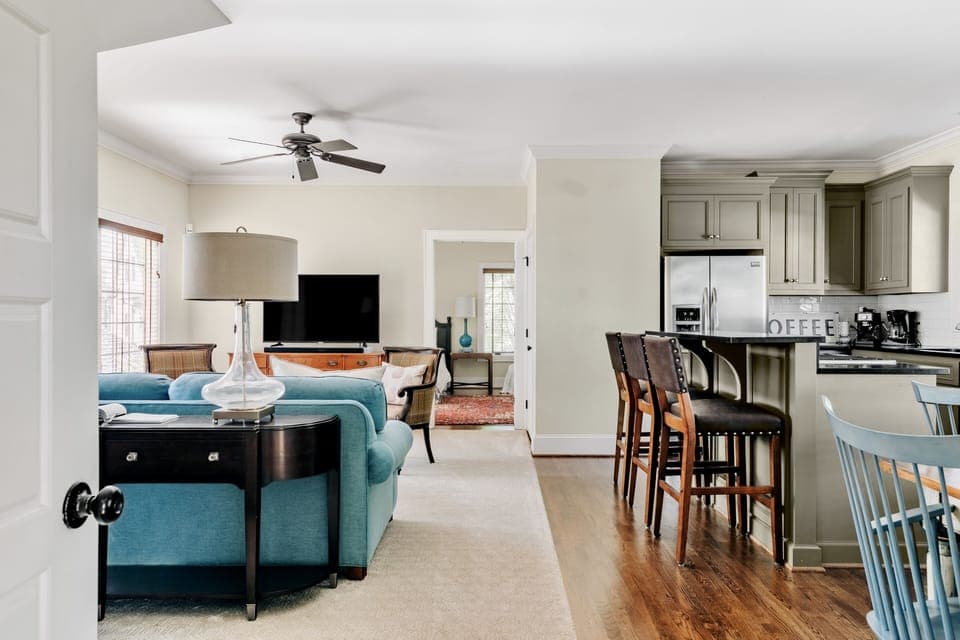 Welcome to The Carriage House! 