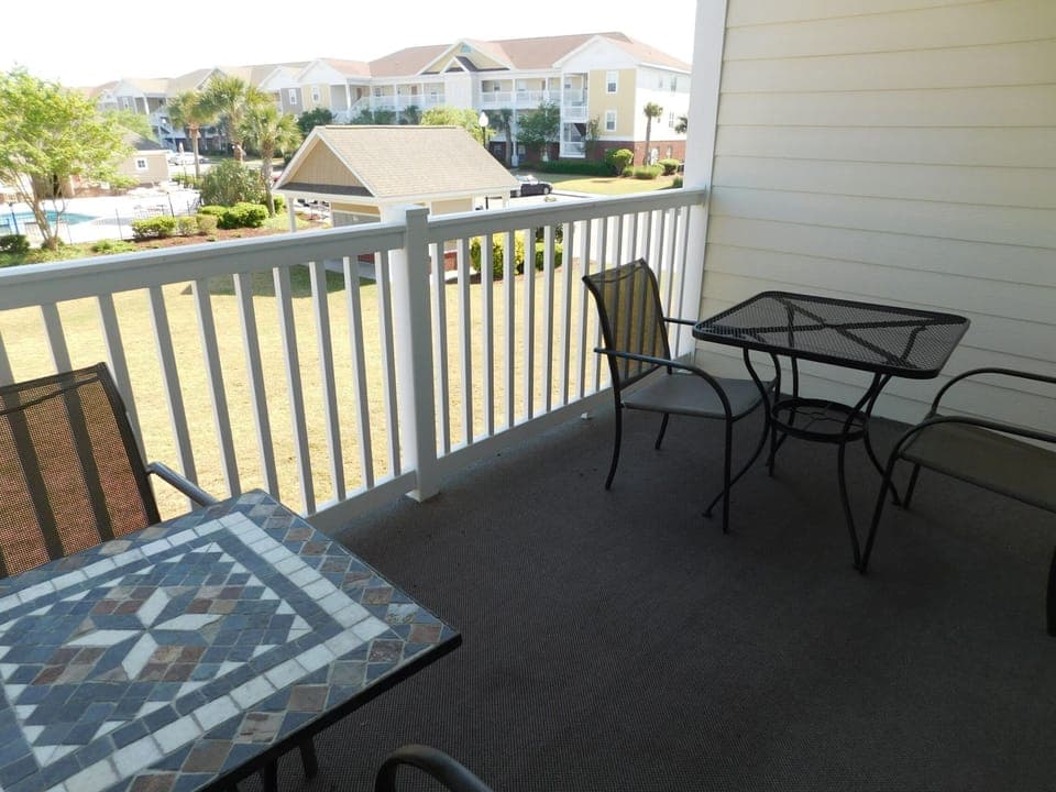 Balcony Tables & Chairs