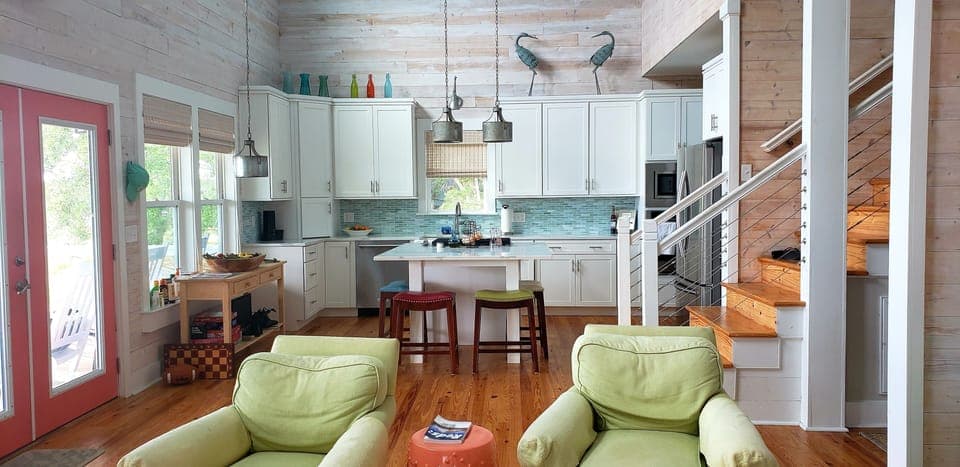 View to kitchen