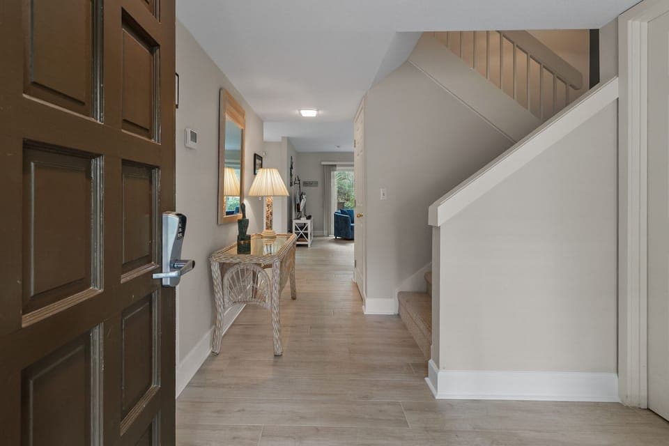 Entrance/Foyer