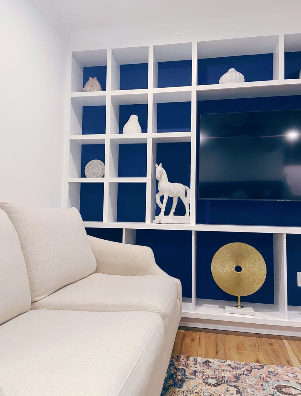 Living area detail