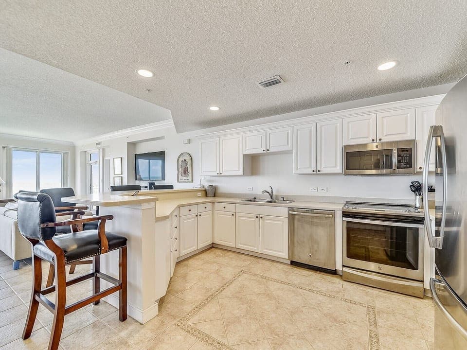 Kitchen at 3405 SeaCrest
