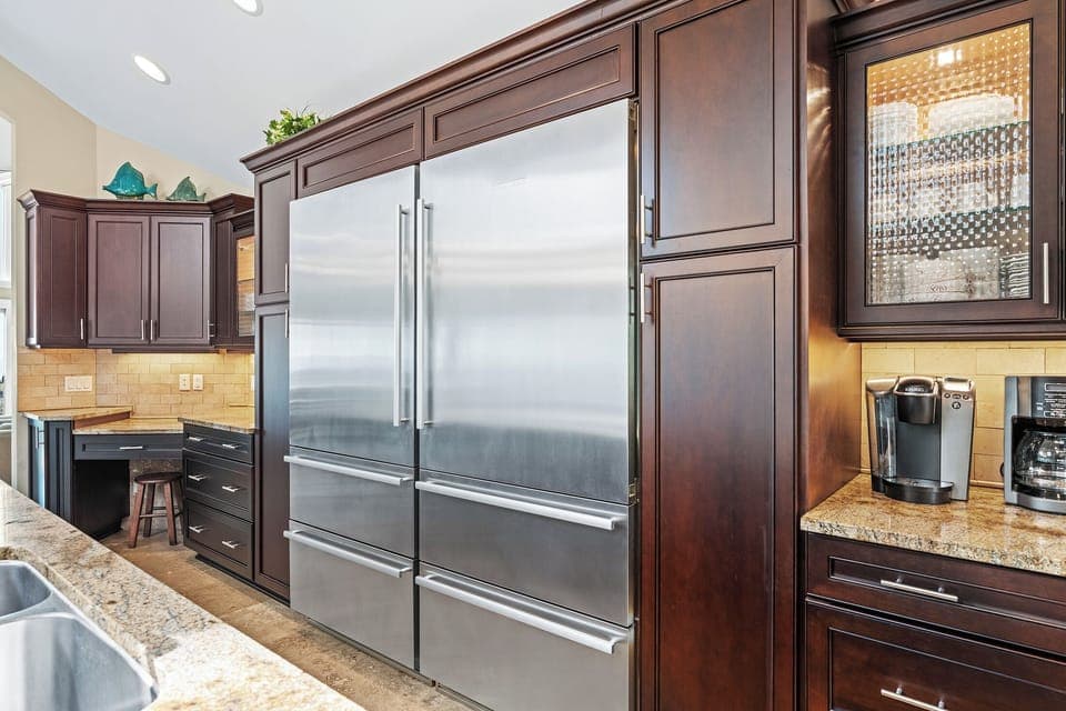 3 Dune Lane | Fully equipped kitchen w/ stainless steel applianc - 3 Dune Lane | Fully equipped kitchen w/ stainless steel appliances