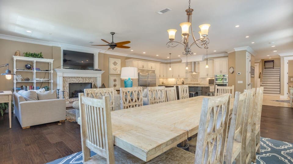 Open space large dining area