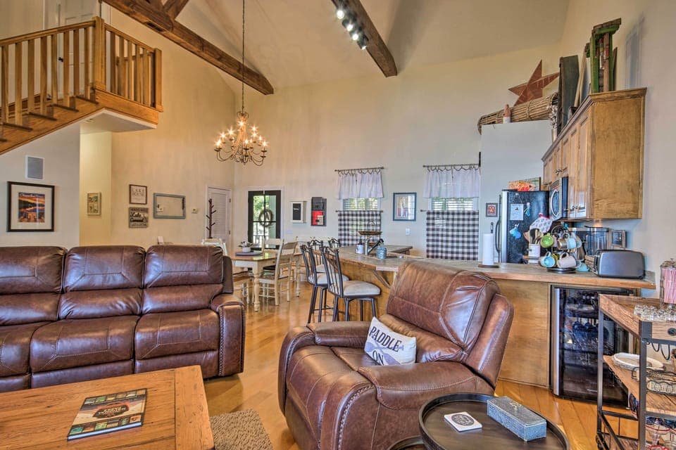 Main Living Space | Air Conditioning/Central Heating