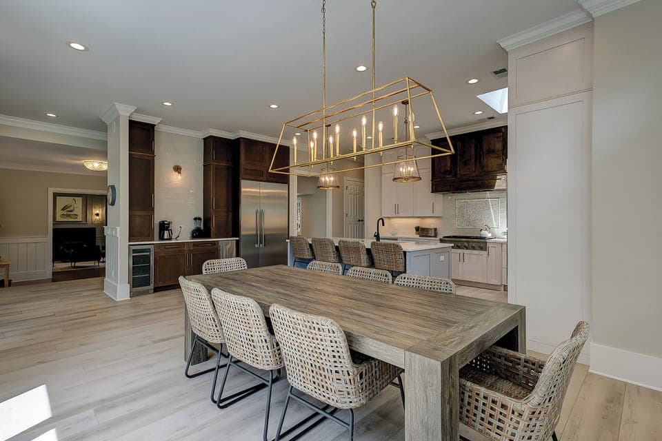 Dining/Kitchen