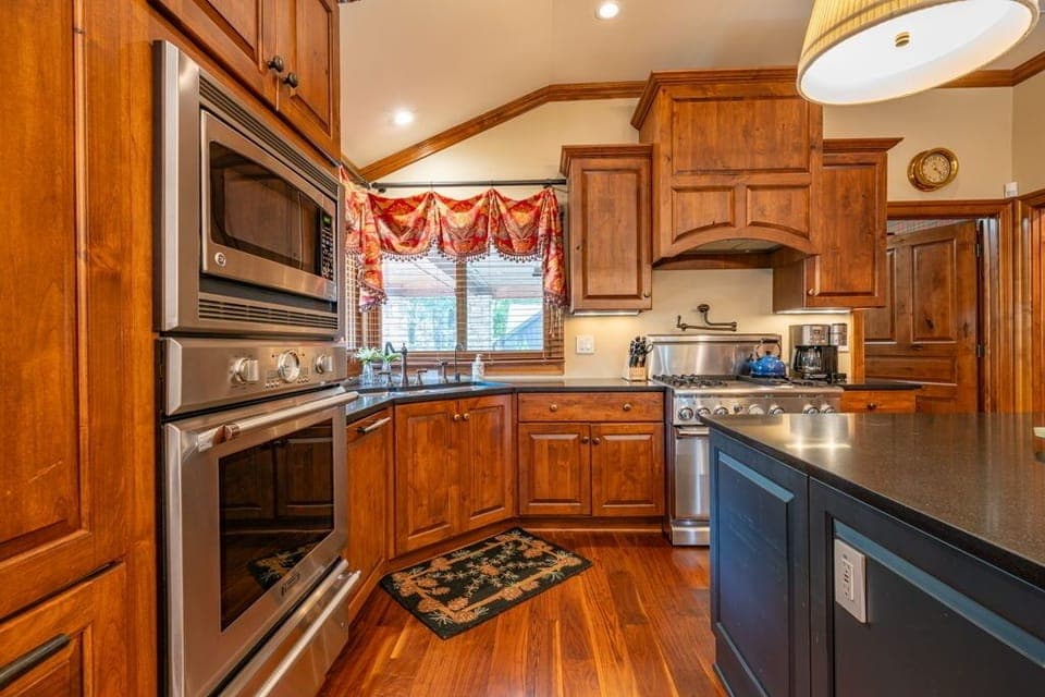 Main Floor Kitchen