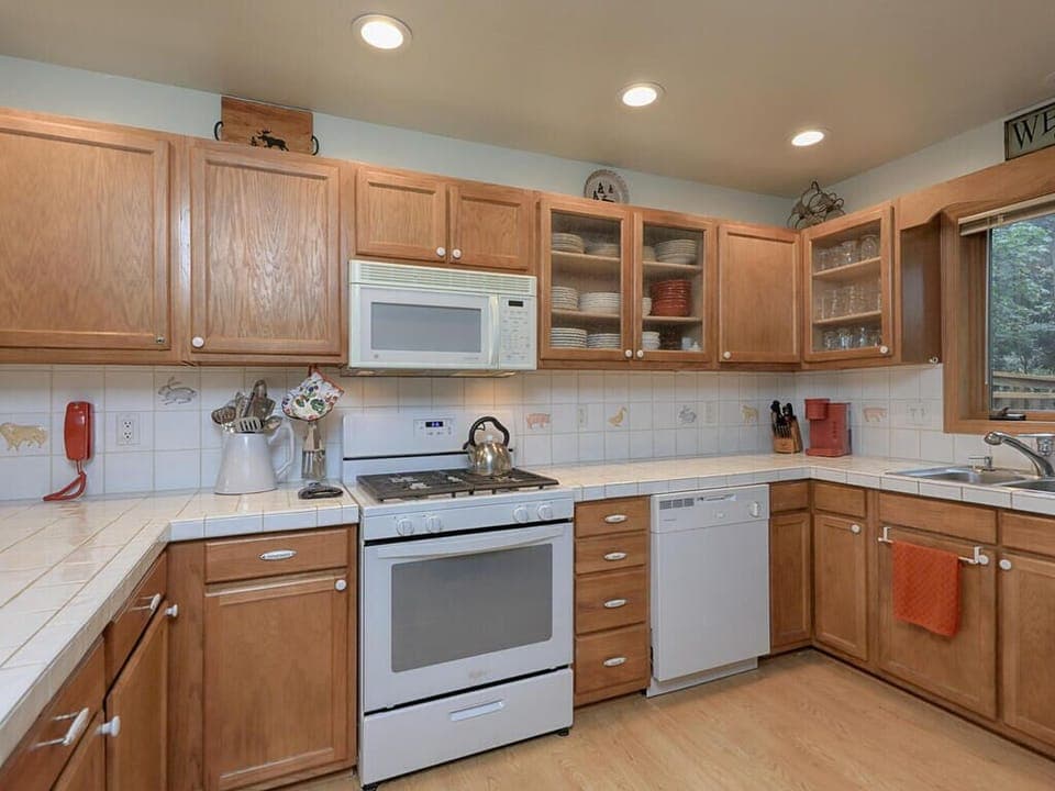 Gas oven and cook top.