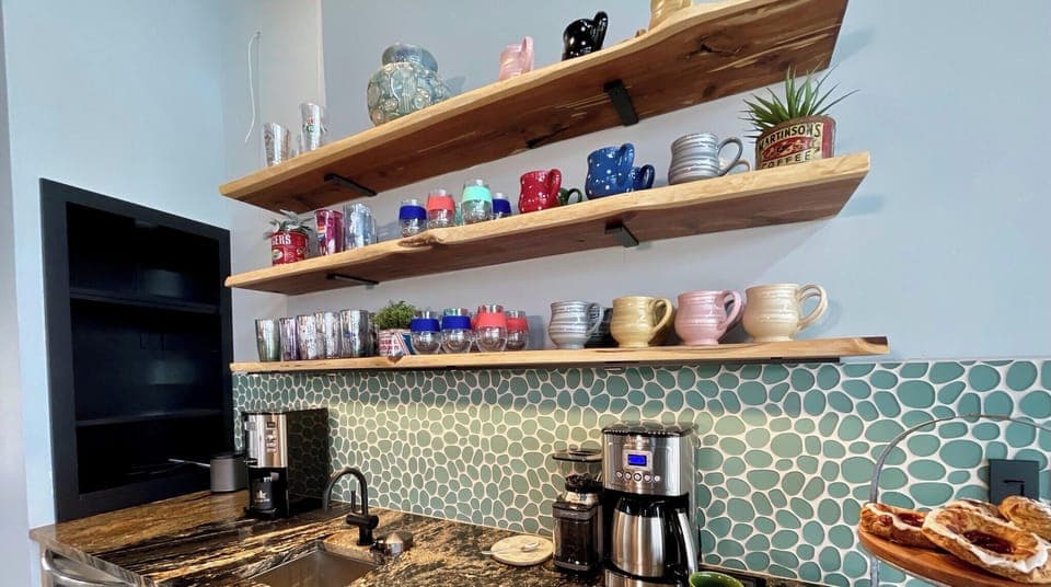 Coffee / Beverage Bar