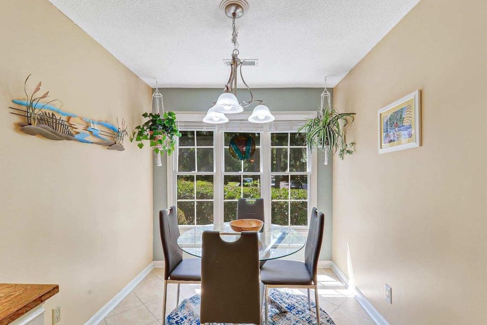 Breakfast Nook off of Kitchen