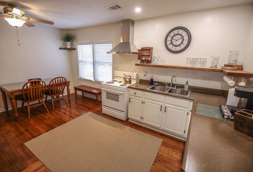 Spacious eating area