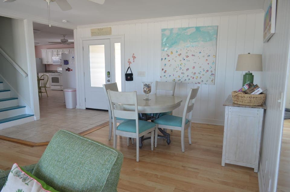 Entry area with overflow dining or game table