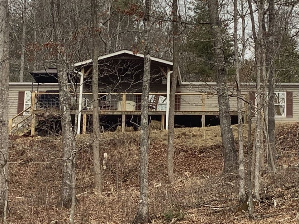 Whitfield Hideaway  NEW LISTING 2/2021