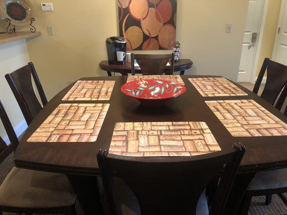 Dining Table with 6 chairs
