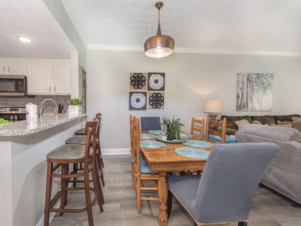 Dining Area and Breakfast Bar, Seating for Nine