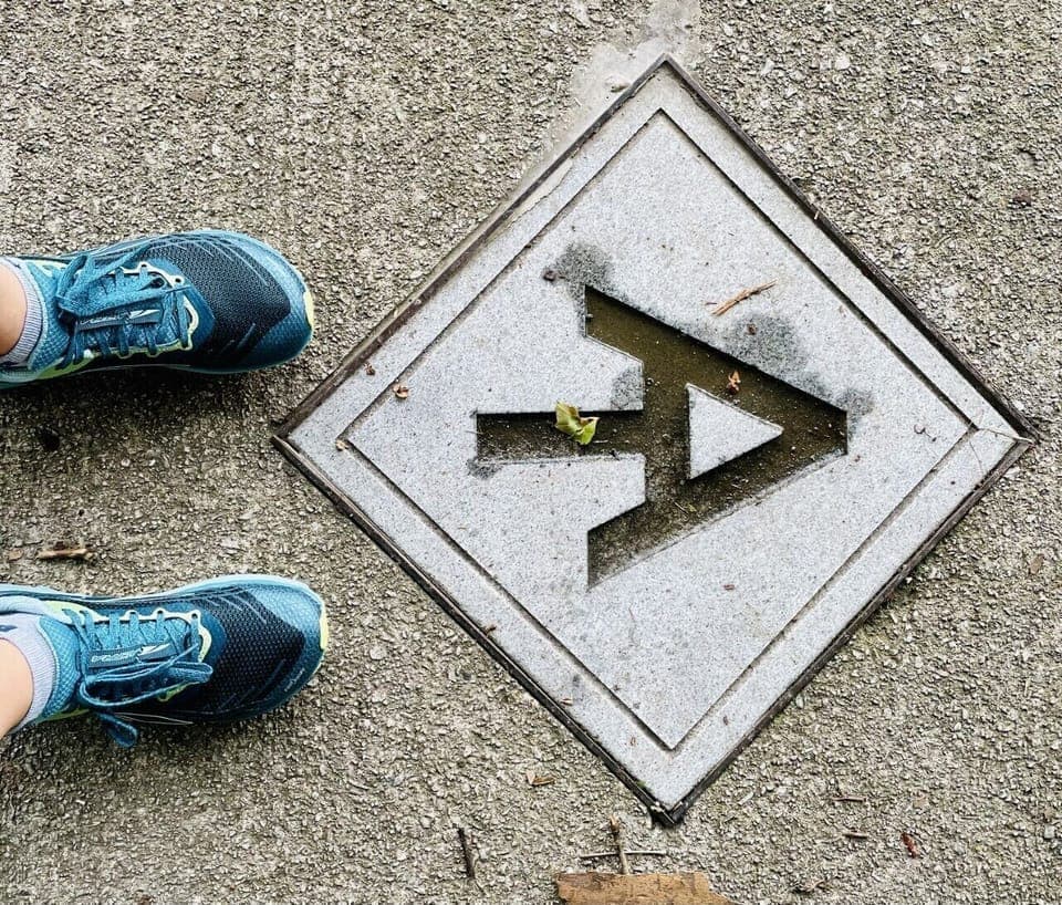 The Appalachian trail is the Sidewalk in Downtown Hot Springs! Less than 1/4 mile from the house. 