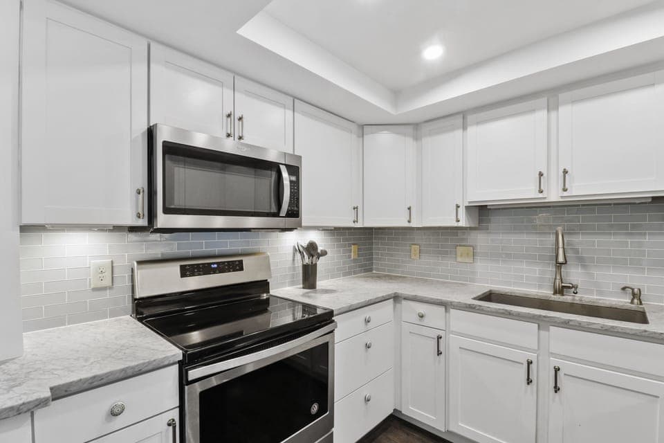 Kitchen | 1809 Bluff Villas - Kitchen | 1809 Bluff Villas