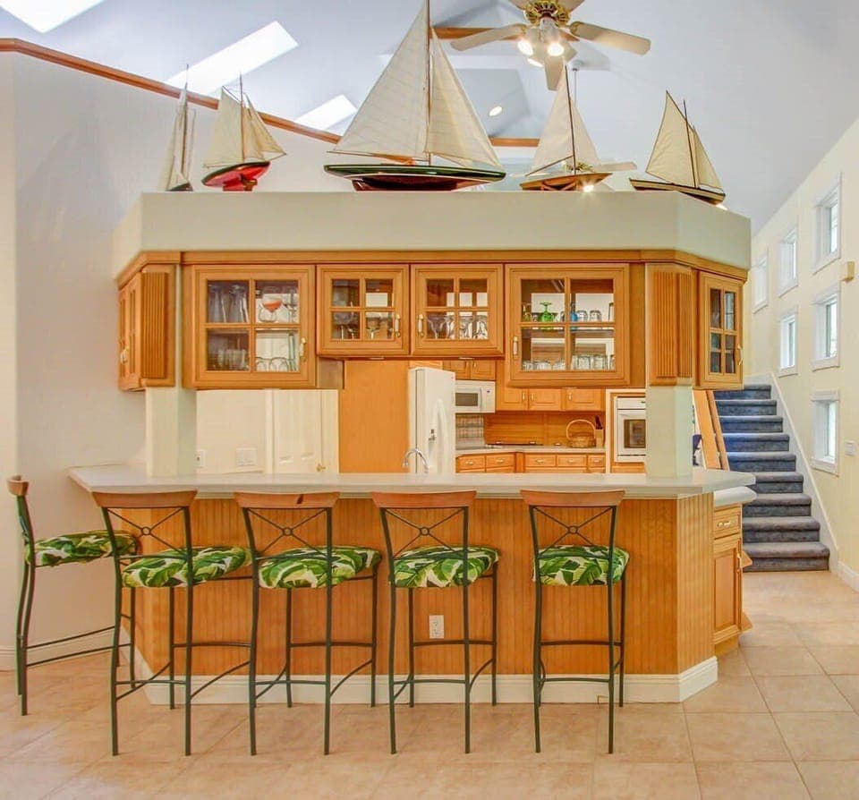 Breakfast Bar