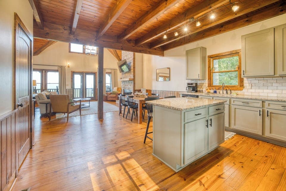 Seating for 8 with an extra table available for larger groups.