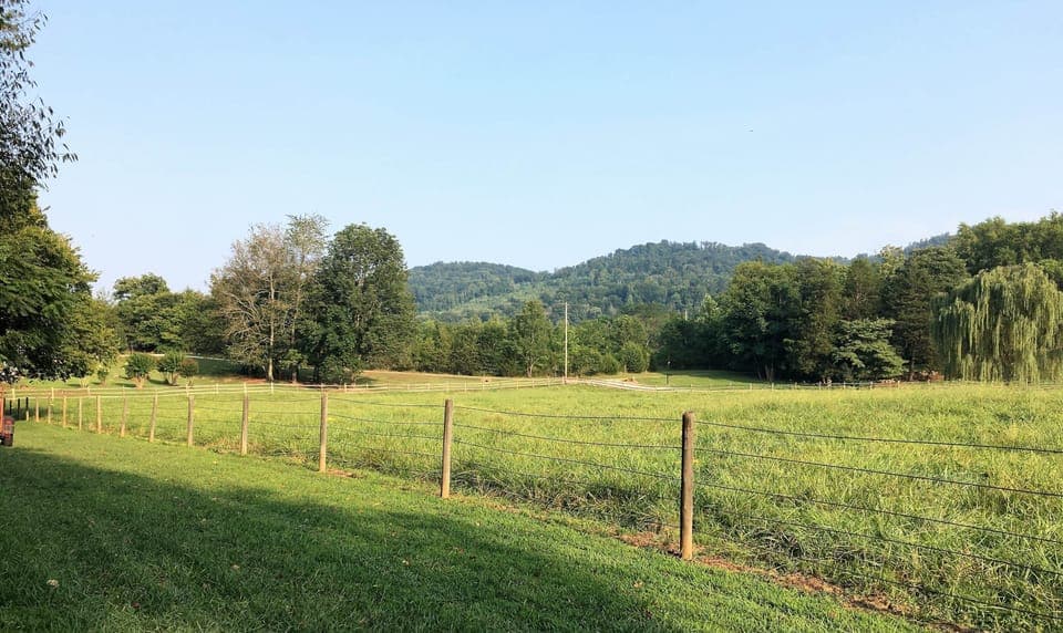 View of front portion of property