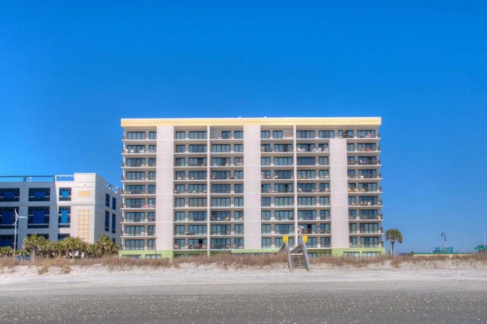 Unbelievable ocean views will coax you to spend more time outdoors.