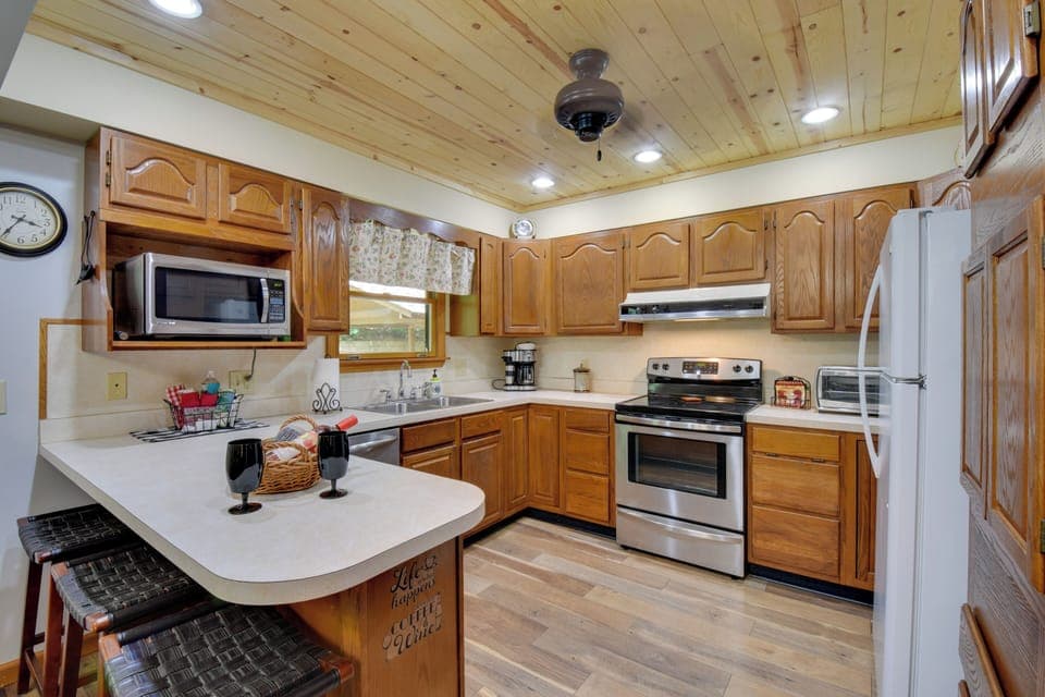 Kitchen | Drip Coffee Maker | Toaster Oven